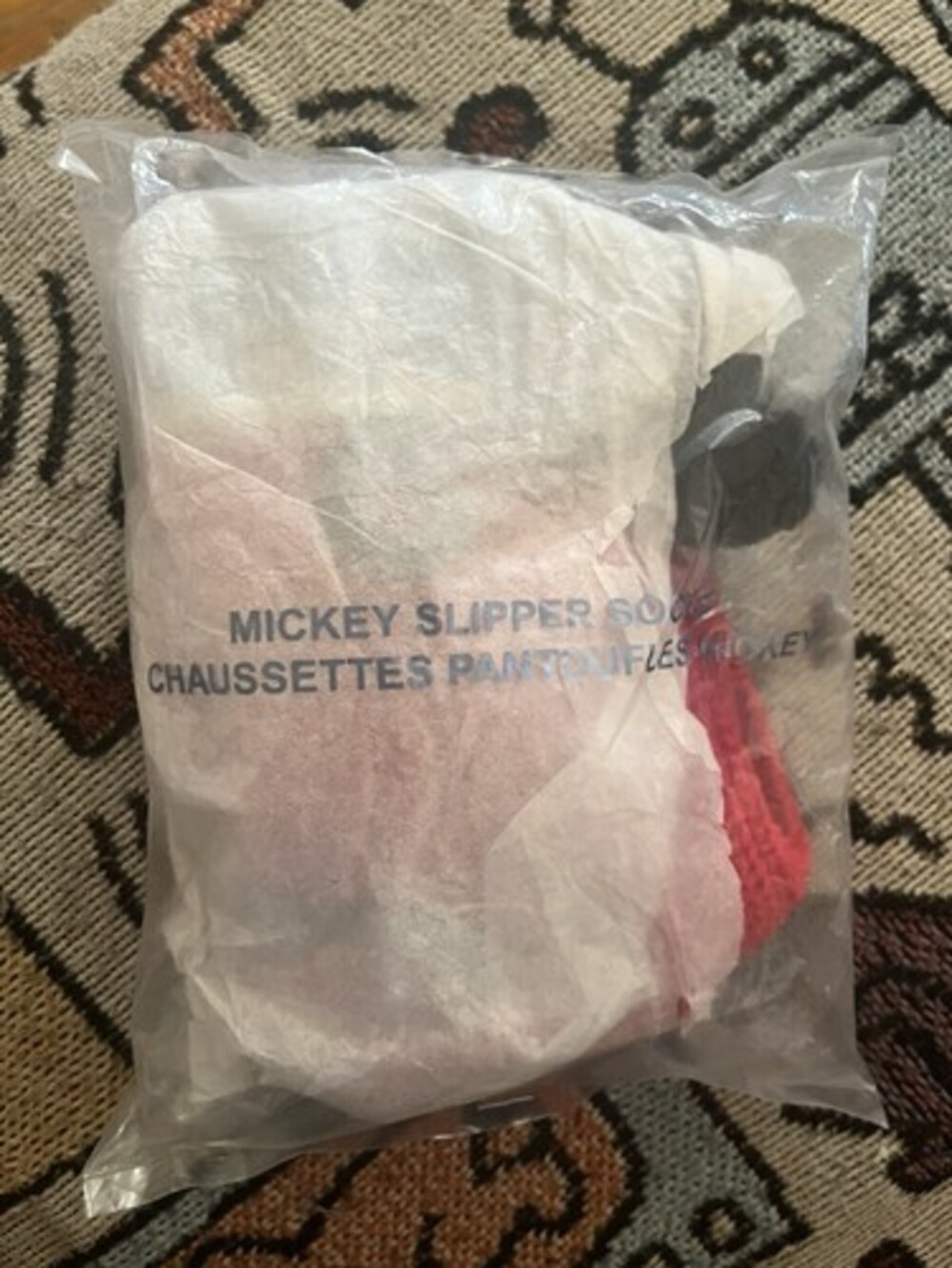 Disney Novelty Winter Disney Mickey Mouse Slipper Socks Red N Black Knit  New